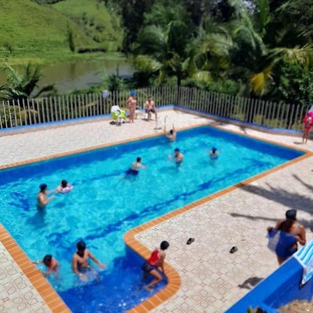 Hotel El Potrillo El Penol  Eksteriør billede