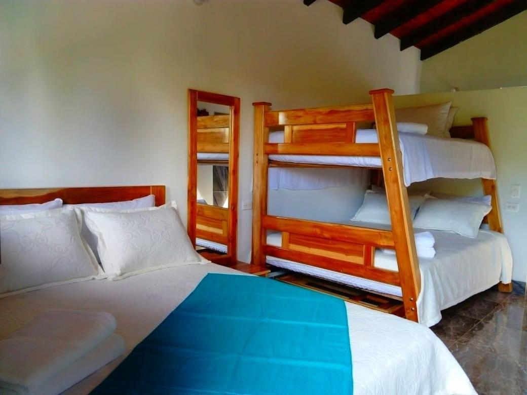 Hotel El Potrillo El Penol  Eksteriør billede