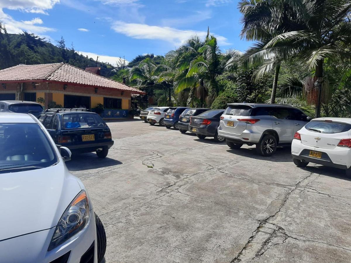 Hotel El Potrillo El Penol  Eksteriør billede