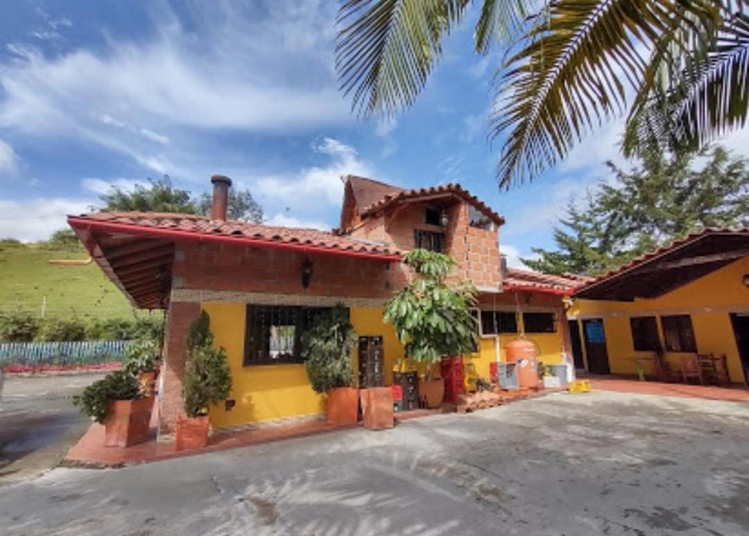 Hotel El Potrillo El Penol  Eksteriør billede